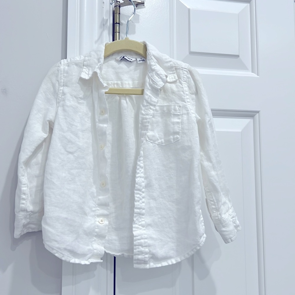 White dress shirt for boys in size 2T